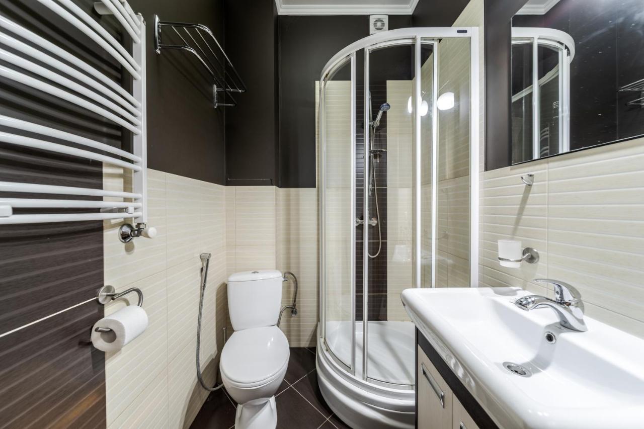 Apartment On Stavropihiiska Street 1 Lviv Extérieur photo