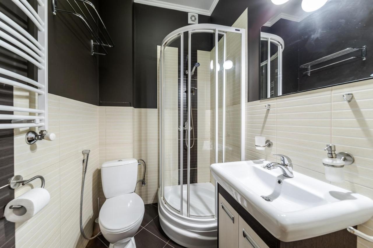 Apartment On Stavropihiiska Street 1 Lviv Extérieur photo