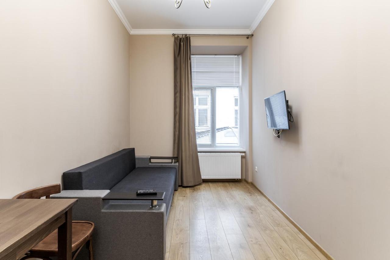 Apartment On Stavropihiiska Street 1 Lviv Extérieur photo