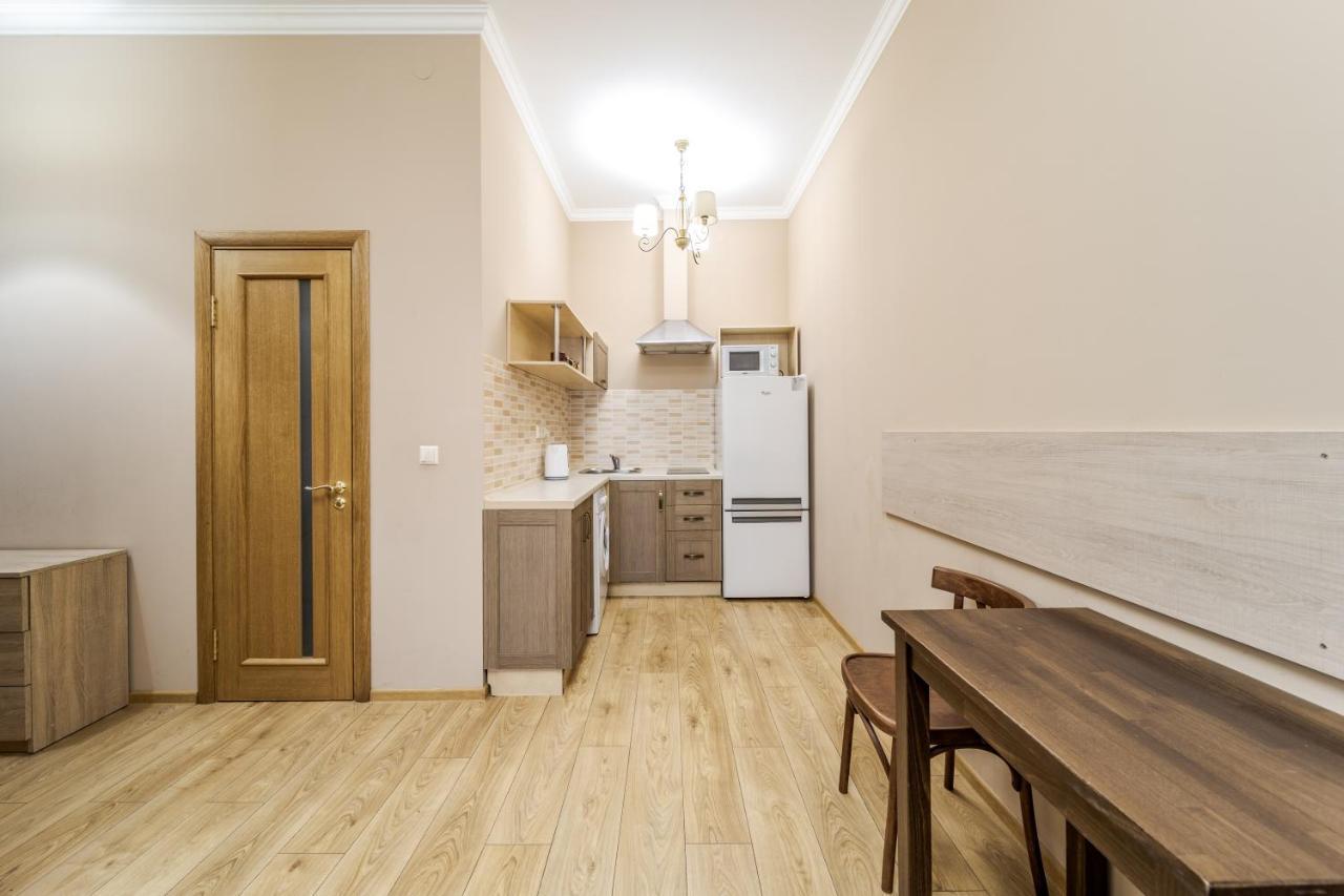 Apartment On Stavropihiiska Street 1 Lviv Extérieur photo